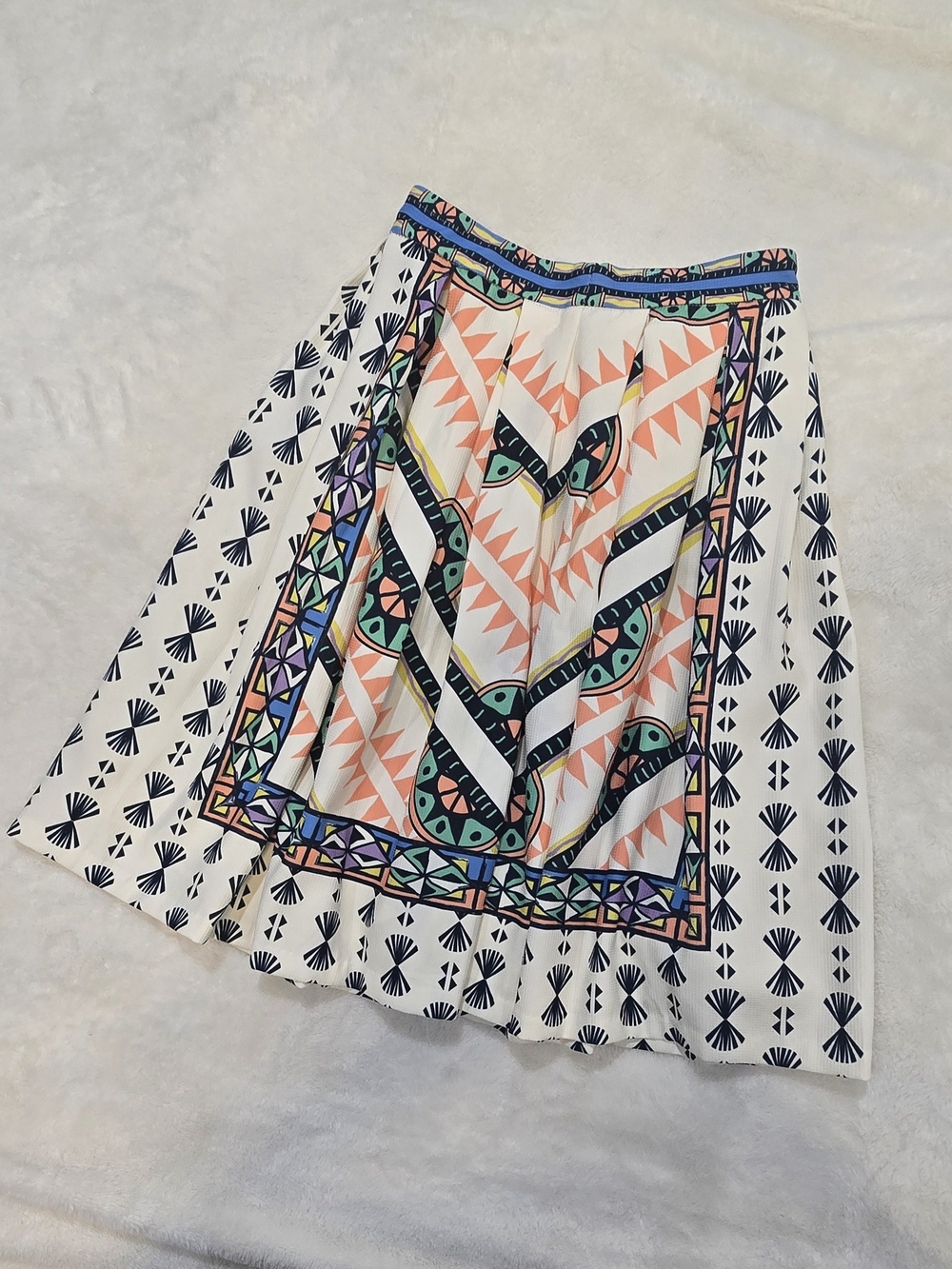Champagne & Strawberry Tribal Print A-Line Midi Skirt (Size S)